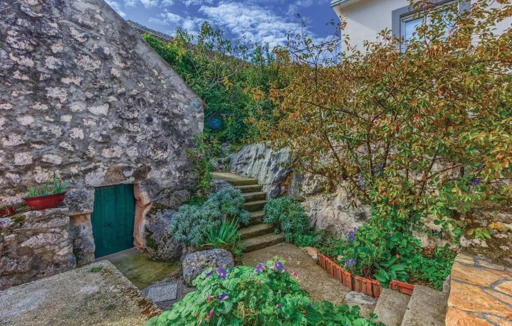 Holiday Home Perunika Zezevica Esterno foto